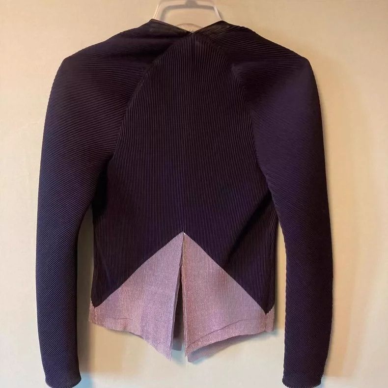 Issey Miyake Issey Miyake Black and purple color-blocked main line card Size XS / US 0-2 / IT 36-38 - 2 Thumbnail