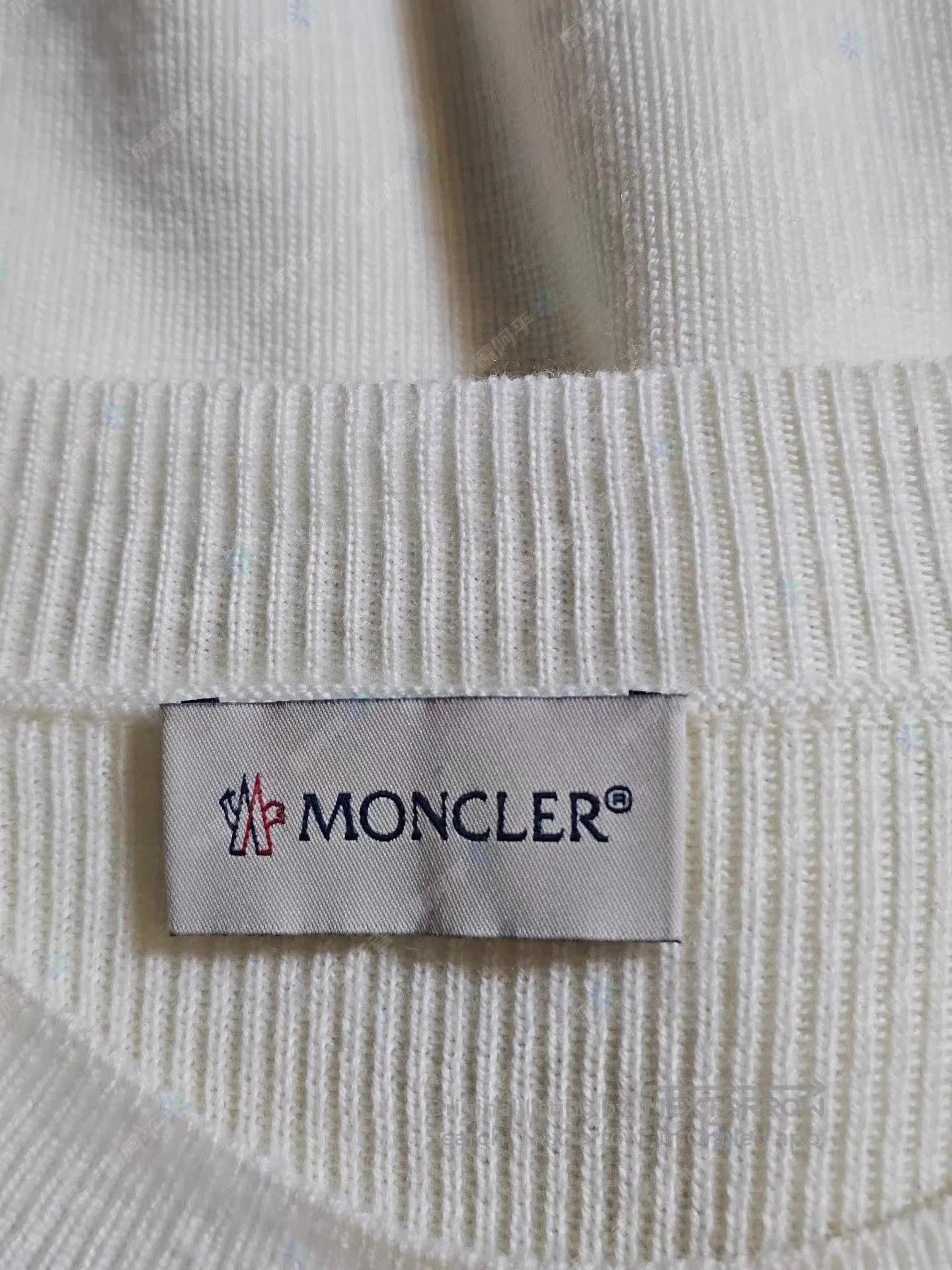 Moncler Beige Long Sleeve Knit Top. Size US S / EU 44-46 / 1 - 4 Thumbnail
