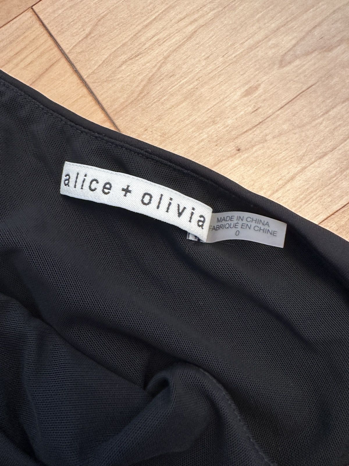 Alice + Olivia alice + olivia ruffle dress Size XS / US 0-2 / IT 36-38 - 3 Thumbnail
