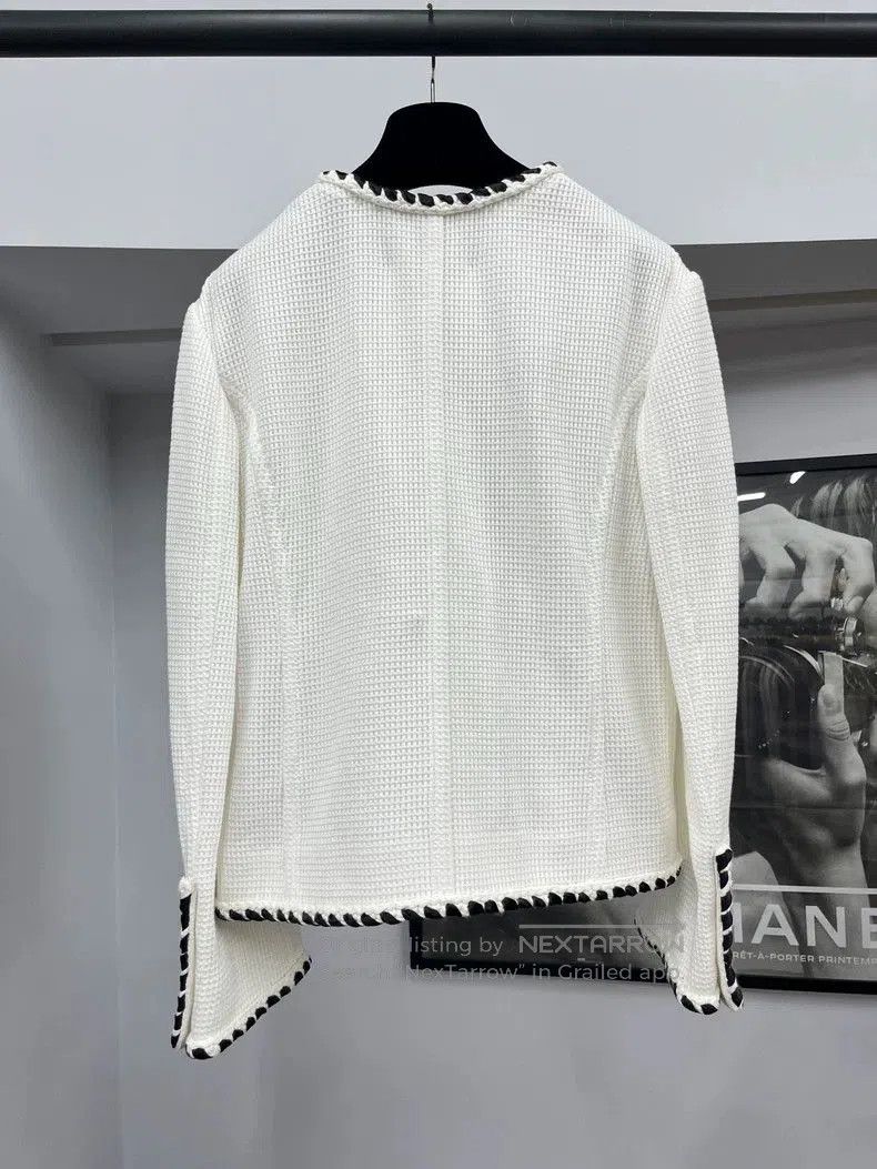 Chanel Chanel Classic White Waffle Jacket. Size US M / EU 48-50 / 2 - 3 Thumbnail