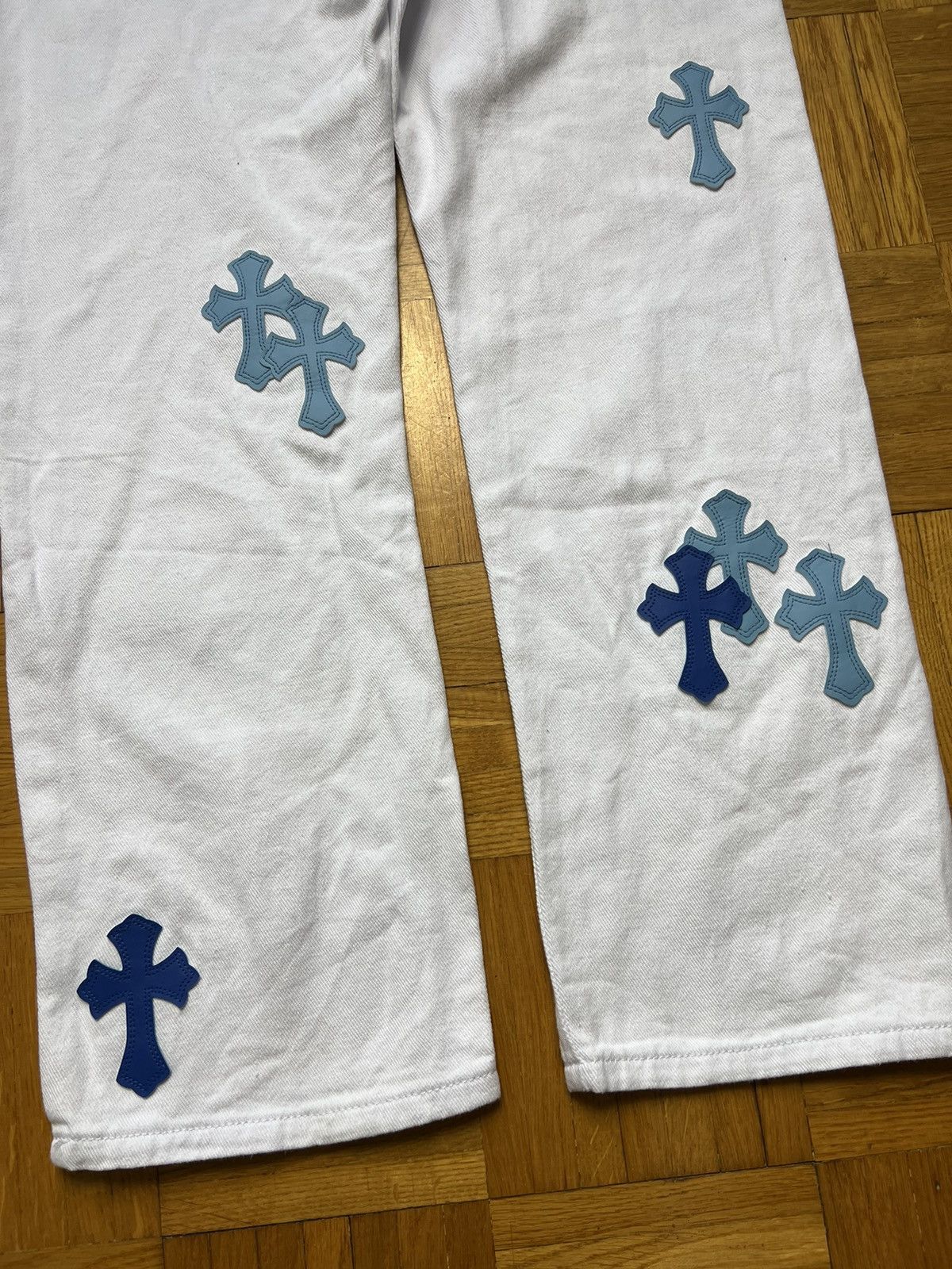 Levi's Pants Levi’s 550 Crosses Y2K White Unisex Size US 32 / EU 48 - 3 Thumbnail