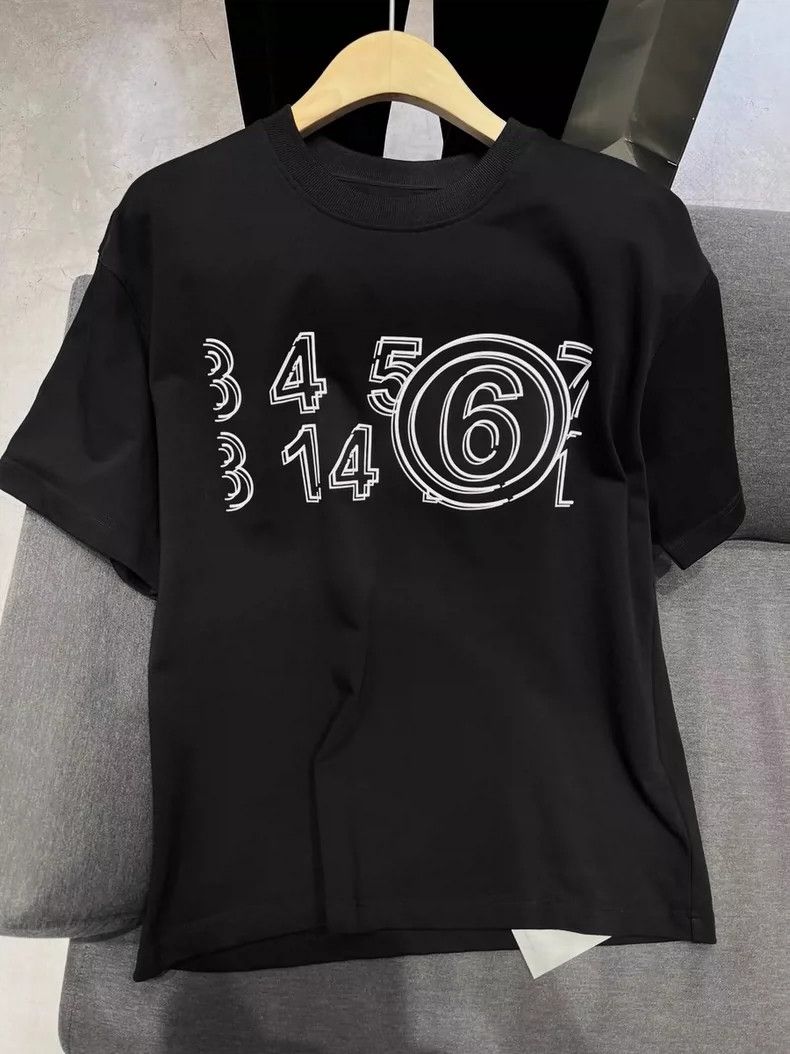 Maison Margiela Maison Margiela Digital short sleeves Size XS / US 0-2 / IT 36-38 - 1 Thumbnail