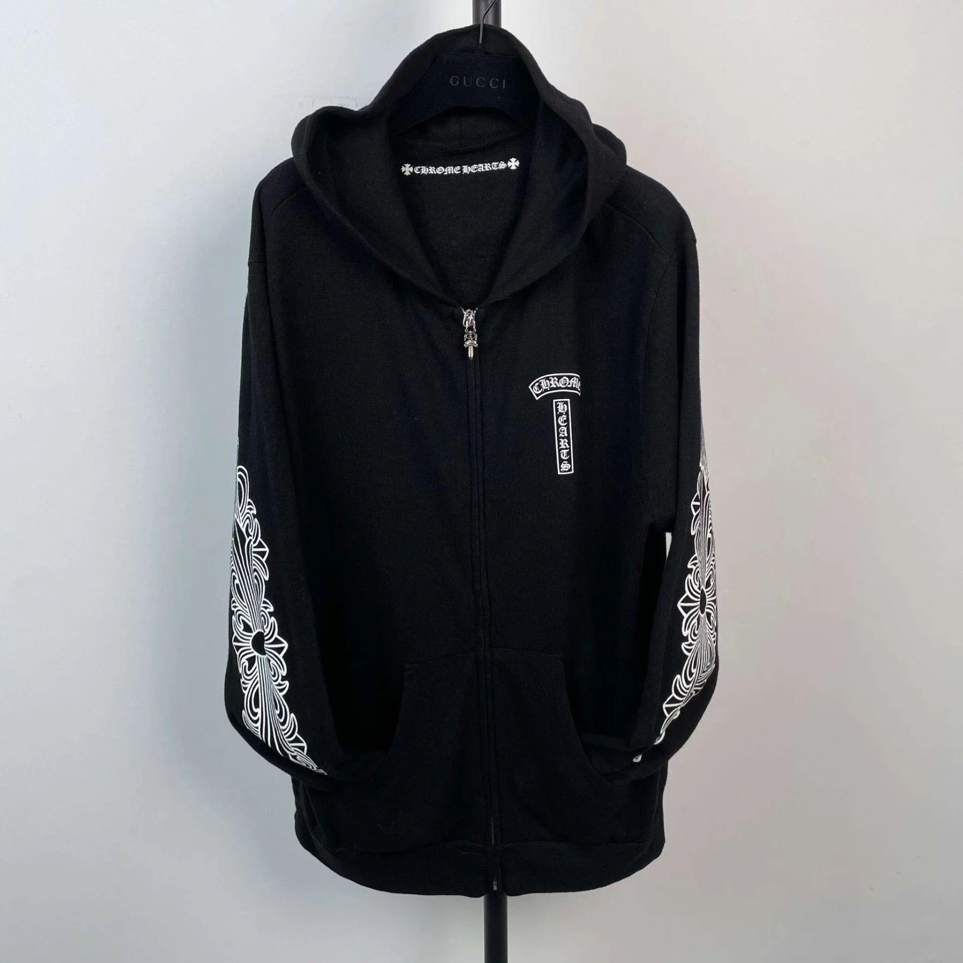 Chrome Hearts Chrome Hearts Black Kylin Arm Horseshoe Zip Hoodie Size US M / EU 48-50 / 2 - 1 Thumbnail