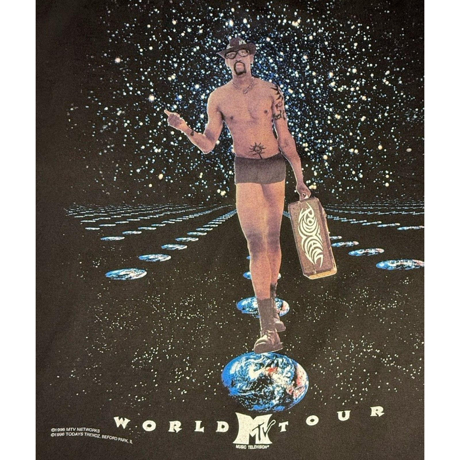 Mtv Dennis Rodman MTV World Tour Todays Trendz T-Shirt Medium Size US M / EU 48-50 / 2 - 2 Thumbnail