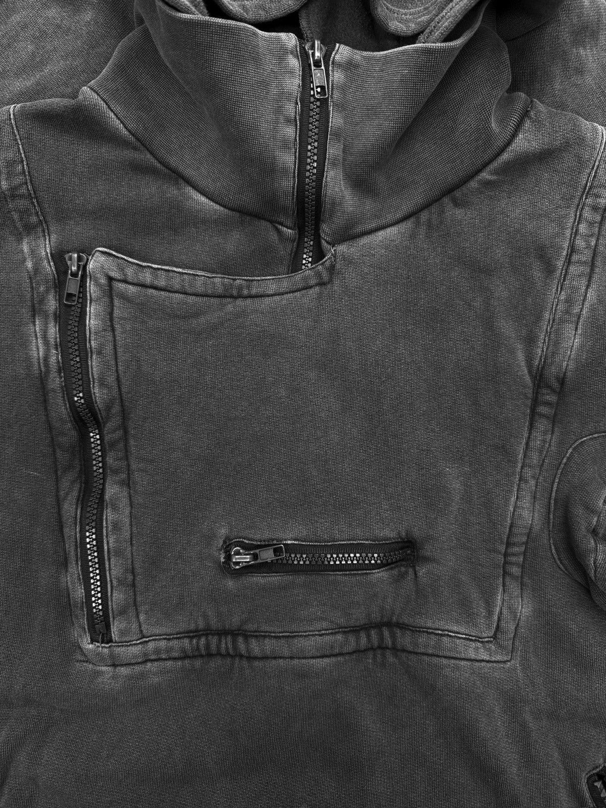 Raf Simons AW04 Raf Simons ‘Waves’ Multi Pocket Charcoal Cargo Hoodie Size US S / EU 44-46 / 1 - 2 Thumbnail