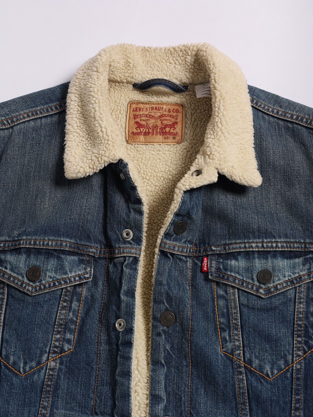 Levi's Levi’s Sherpa Denim Jacket Jeans Washed Blue Size US M / EU 48-50 / 2 - 6 Thumbnail
