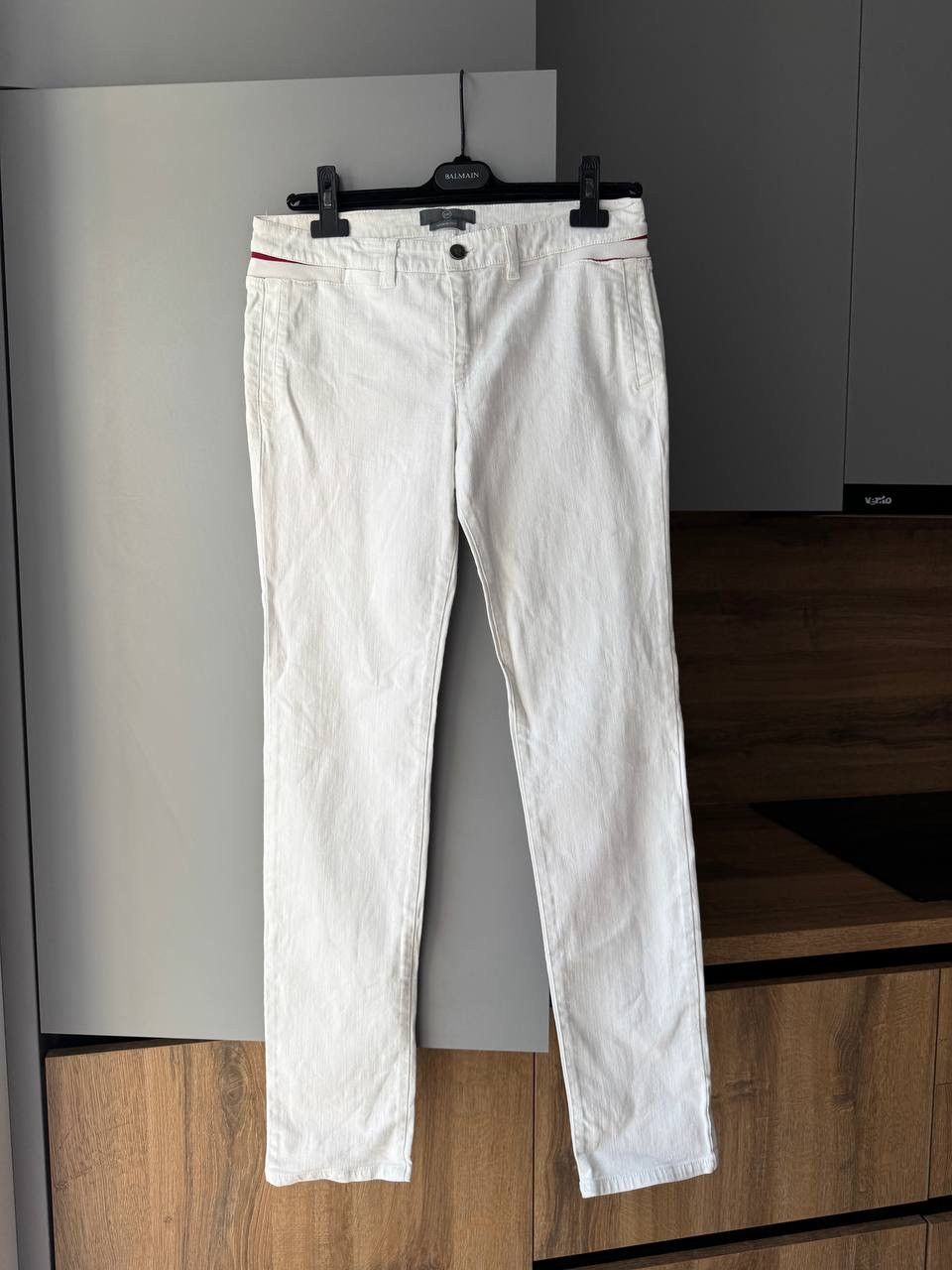 Alexander McQueen Alexander McQueen White Jeans Cotton Embroidered MCQ Size 30" / US 8 / IT 44 - 2 Thumbnail