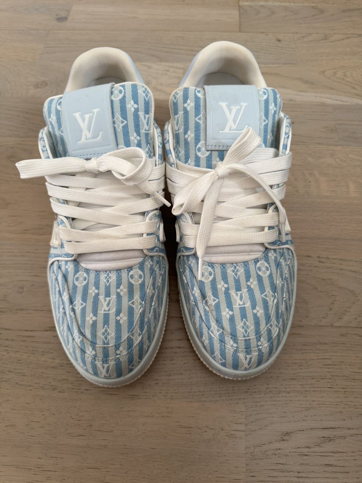 Louis Vuitton LOUIS VUITTON men sneakers MARKED SIZE UK 7 know your LV fit Size US 8.5 / EU 41-42 - 2 Thumbnail