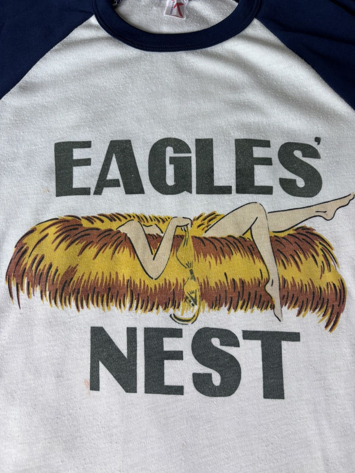 Japanese Brand 1960s Eagles Nest Bar Tee Shirt Size US M / EU 48-50 / 2 - 3 Thumbnail