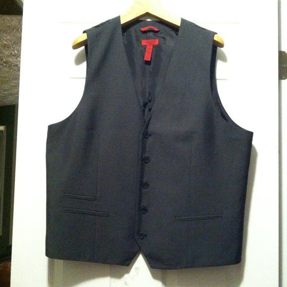 Alfani ALFANI MEN'S NEW CHARCOAL 70%POLYESTER 30%RAYON VEST XXL Size US XXL / EU 58 / 5 - 2 Thumbnail