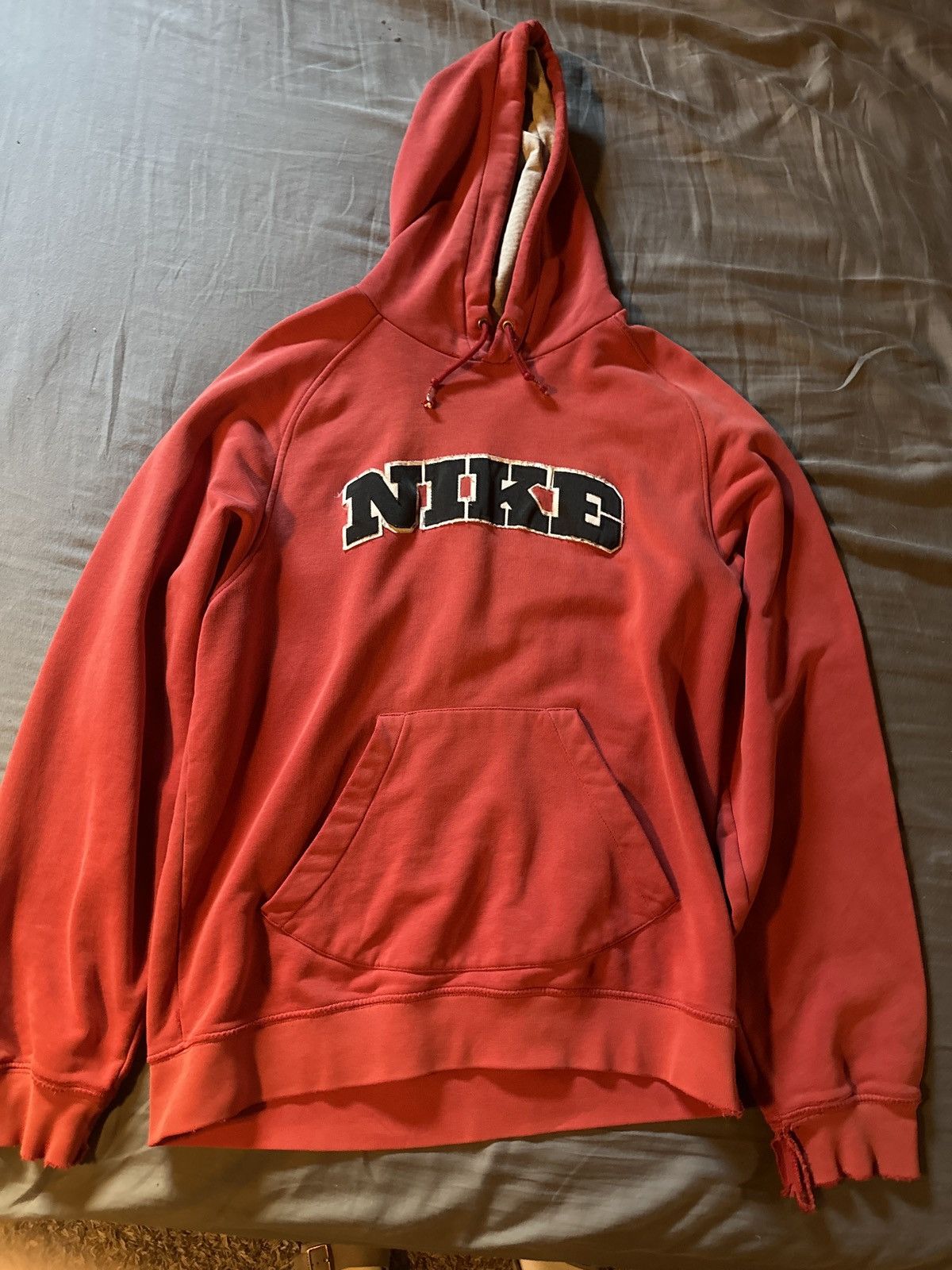 Nike Streetwear Vintage VINTAGE NIKE 90 s HOODIE Grailed