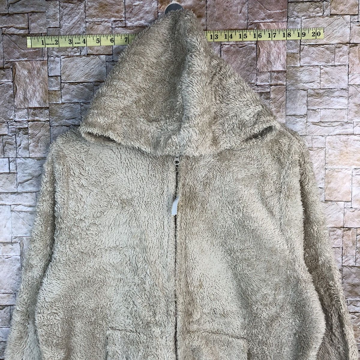 Japanese Brand The Oriat Cream fleece Sweater hoodie #A504 Size US M / EU 48-50 / 2 - 5 Thumbnail