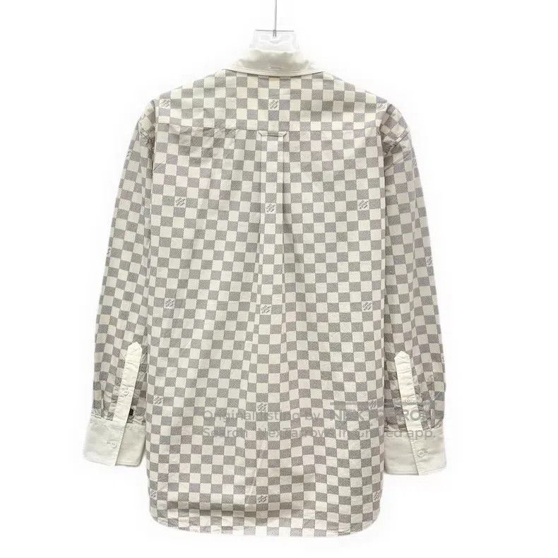 Louis Vuitton Louis Vuitton 23 white logo full-print cotton lapel single Size XS / US 0-2 / IT 36-38 - 2 Thumbnail
