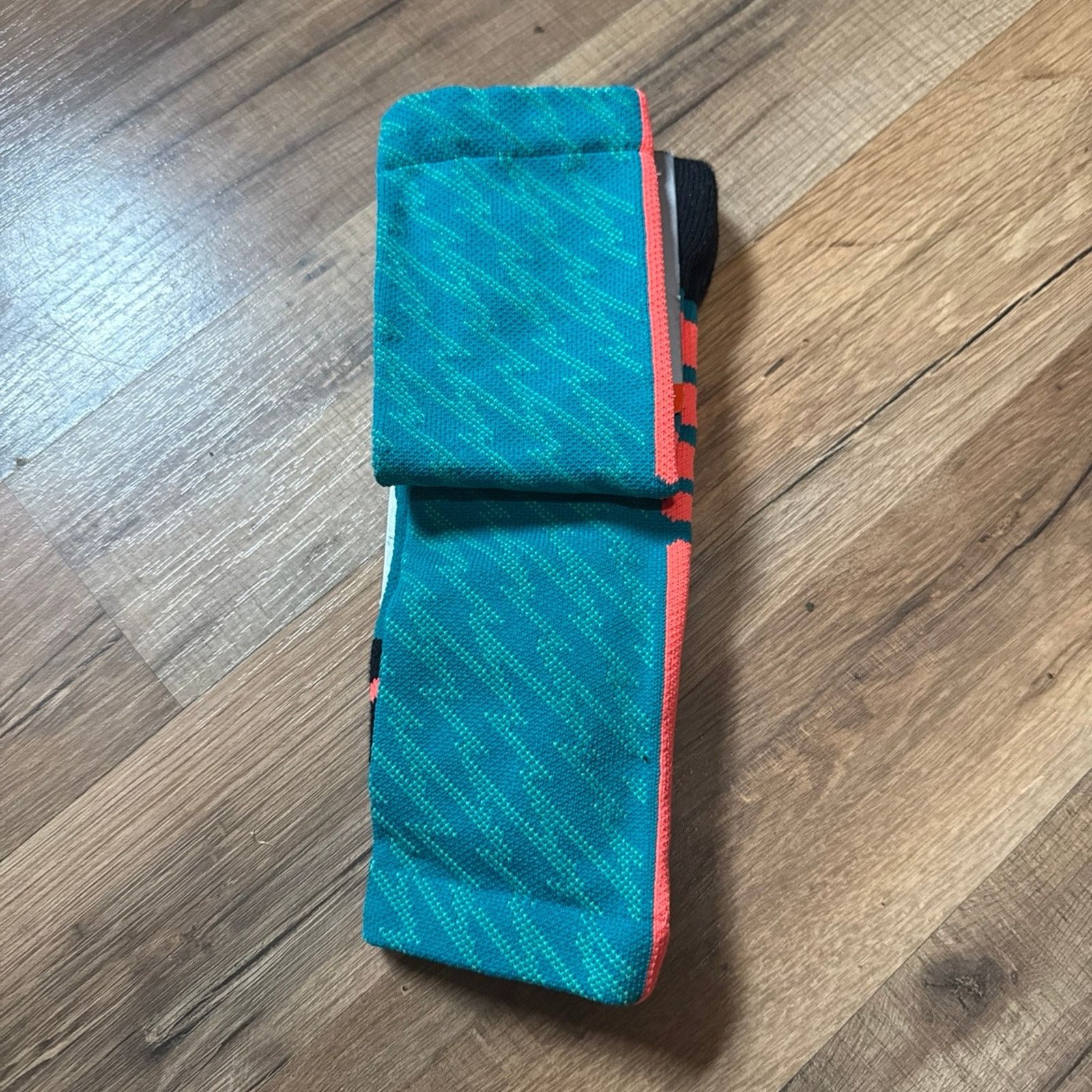 Nike 2014 Nike KD Hyper Elite Cushioned Basketball Crew Socks Size ONE SIZE - 2 Thumbnail