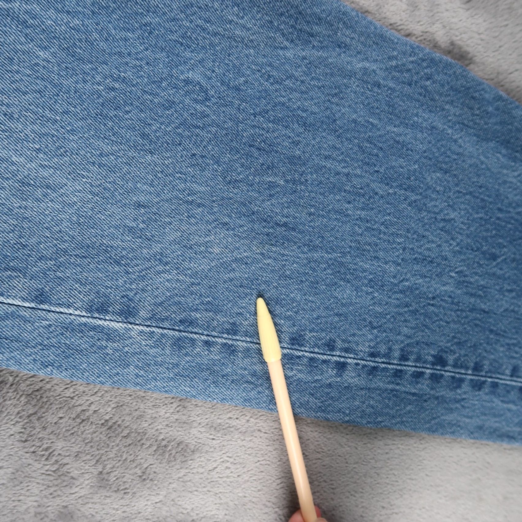 Levi's VINTAGE Levi's 501 Jeans Straight Denim Blue Men 38x34 34x30 Belt Loops 5-Pocket Distressed Button Closure Regular Waist 90s USA Size US 38 / EU 54 - 6 Thumbnail