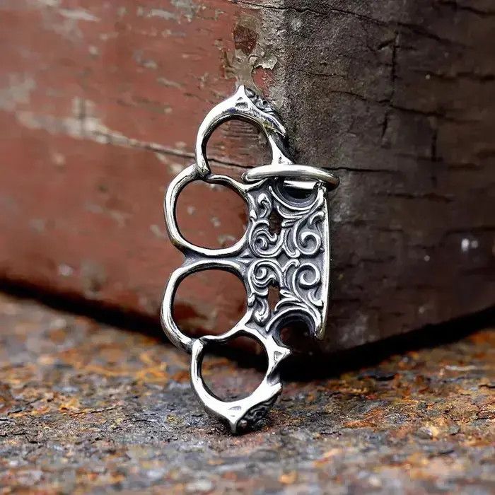 Jewelry × Vintage Unique Design Steel metal brass knuckles charms Pendant Size ONE SIZE - 4 Thumbnail