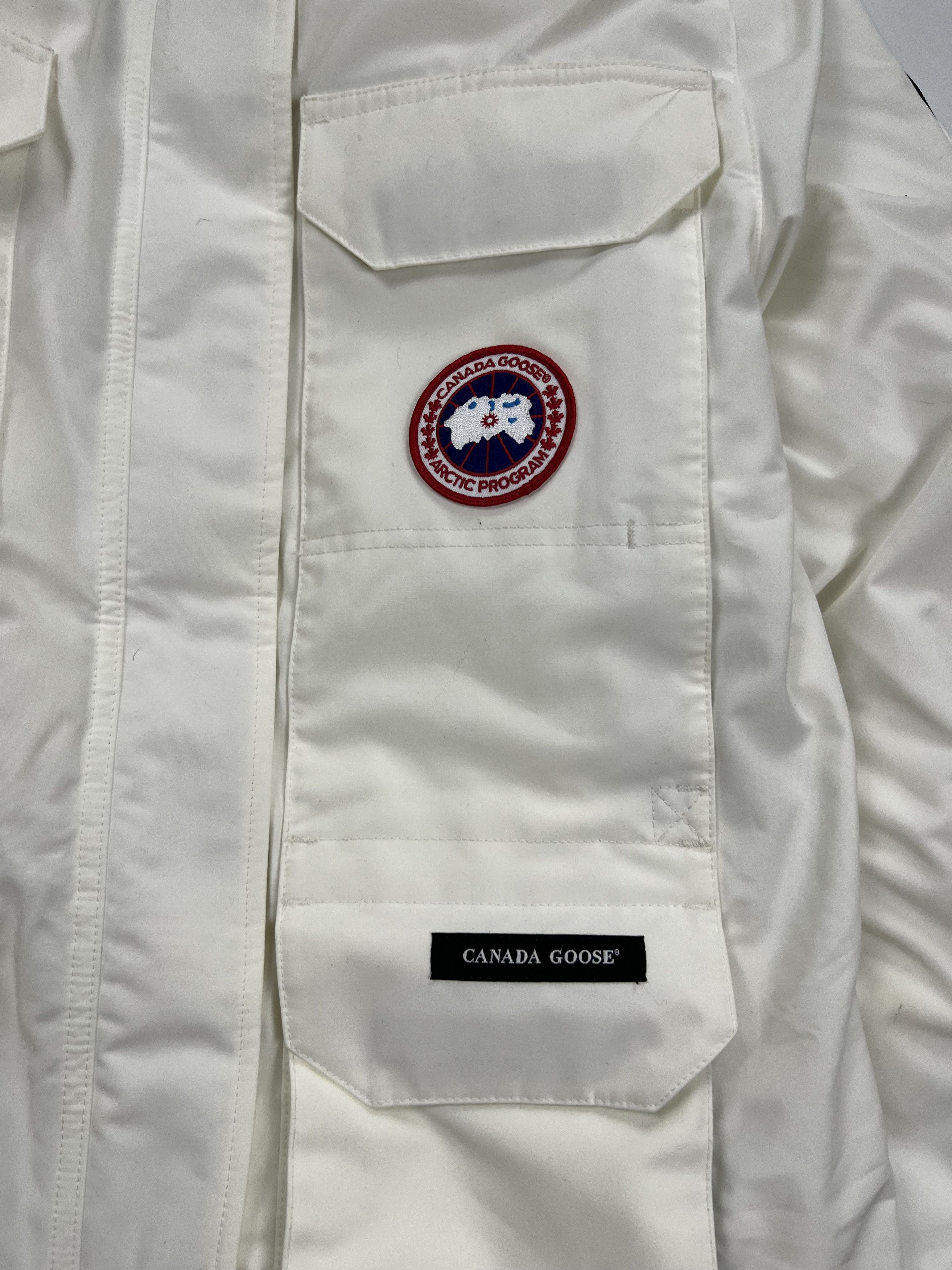 Canada Goose Canada Goose expidition parka new size M Size M / US 6-8 / IT 42-44 - 2 Thumbnail