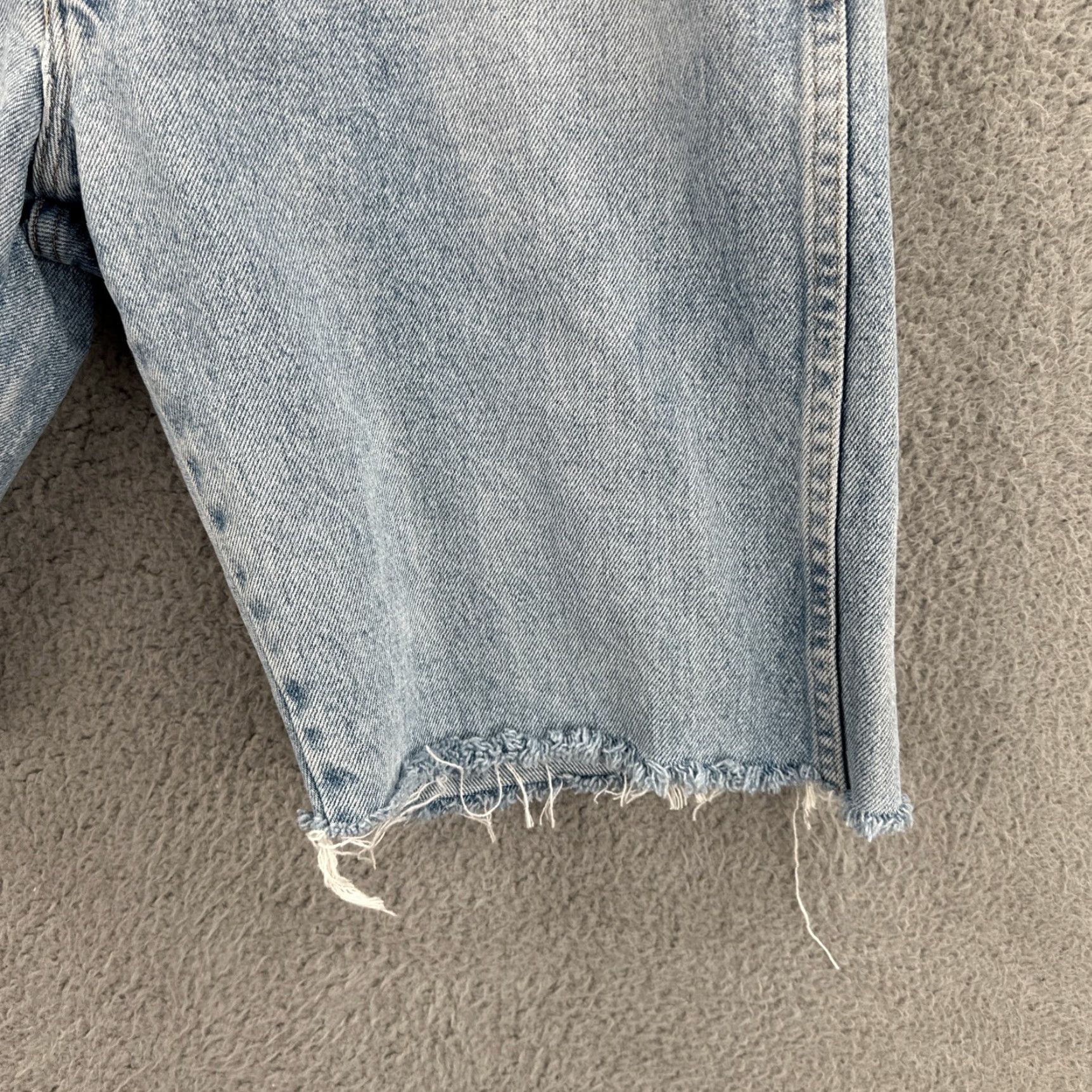 Denime VINTAGE Rustler Men Denim Shorts 9 Inseam 36 Blue Distressed Flat Front Casual 90s Americana Mens Size US 36 / EU 52 - 3 Thumbnail