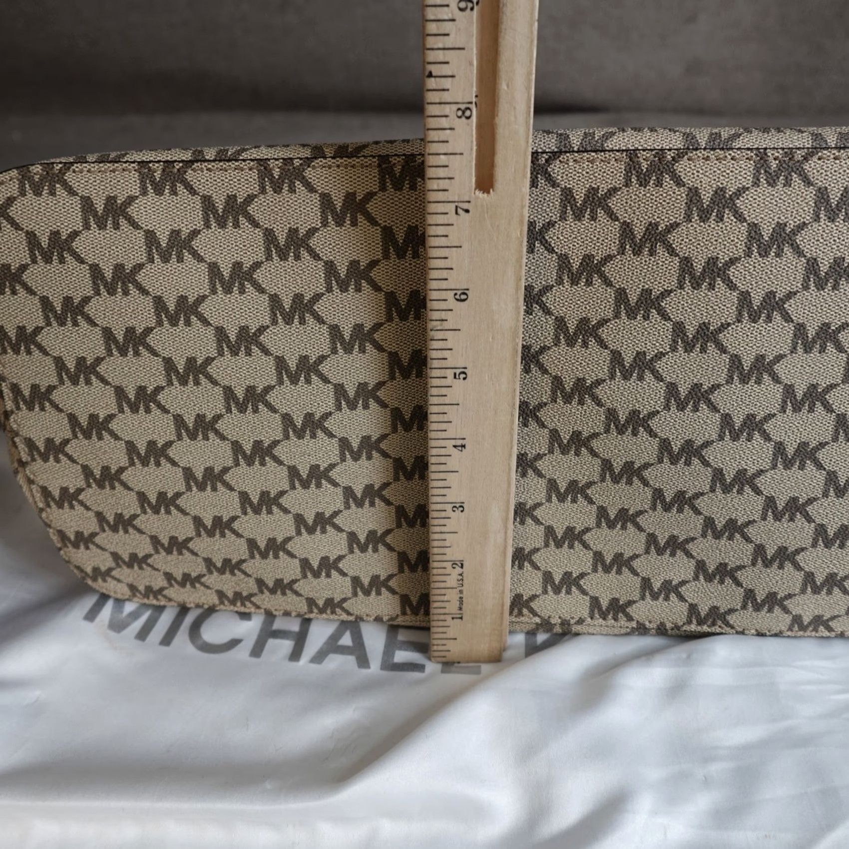 Michael Kors Michael Kors Womens Bag Beige Tote Lined Logo All Over Emry Tote Beige Womens Bag Large Size ONE SIZE - 3 Thumbnail