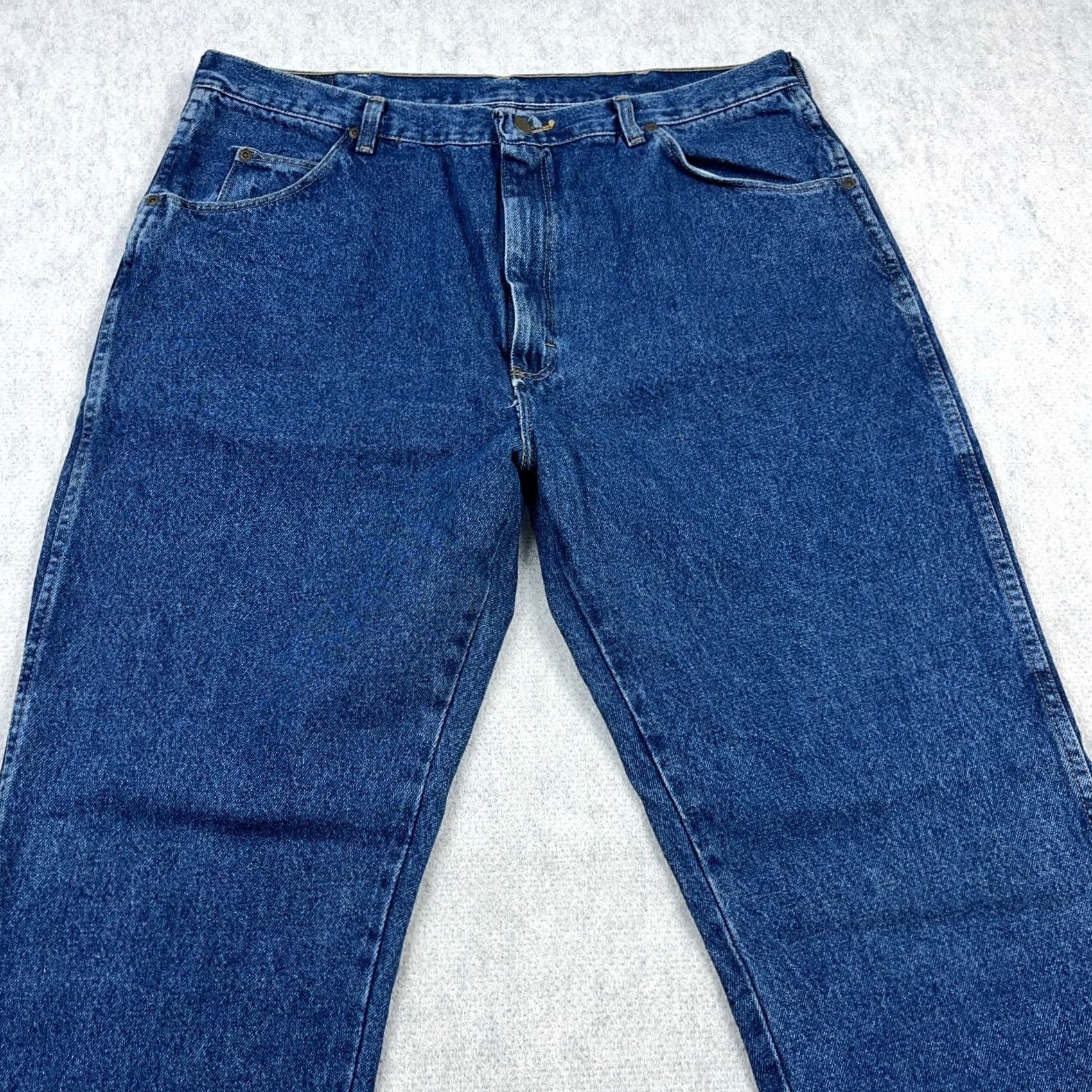 Wrangler Wrangler Jeans Men 40x32 Regular Fit Straight Med Wash Five Star Denim NEW Size US 40 / EU 56 - 4 Thumbnail