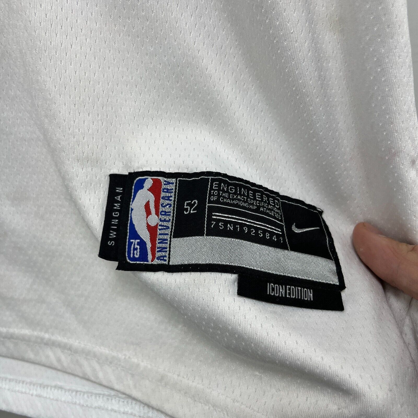 Nike × Vintage DeMar DeRozan Chicago Bulls Jersey Nike 52 XL Icon Edition Size US XL / EU 56 / 4 - 13 Thumbnail