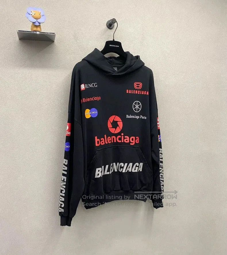 Balenciaga Balenciaga FW23 Logo Print Hoodie. Size US M / EU 48-50 / 2 - 3 Thumbnail