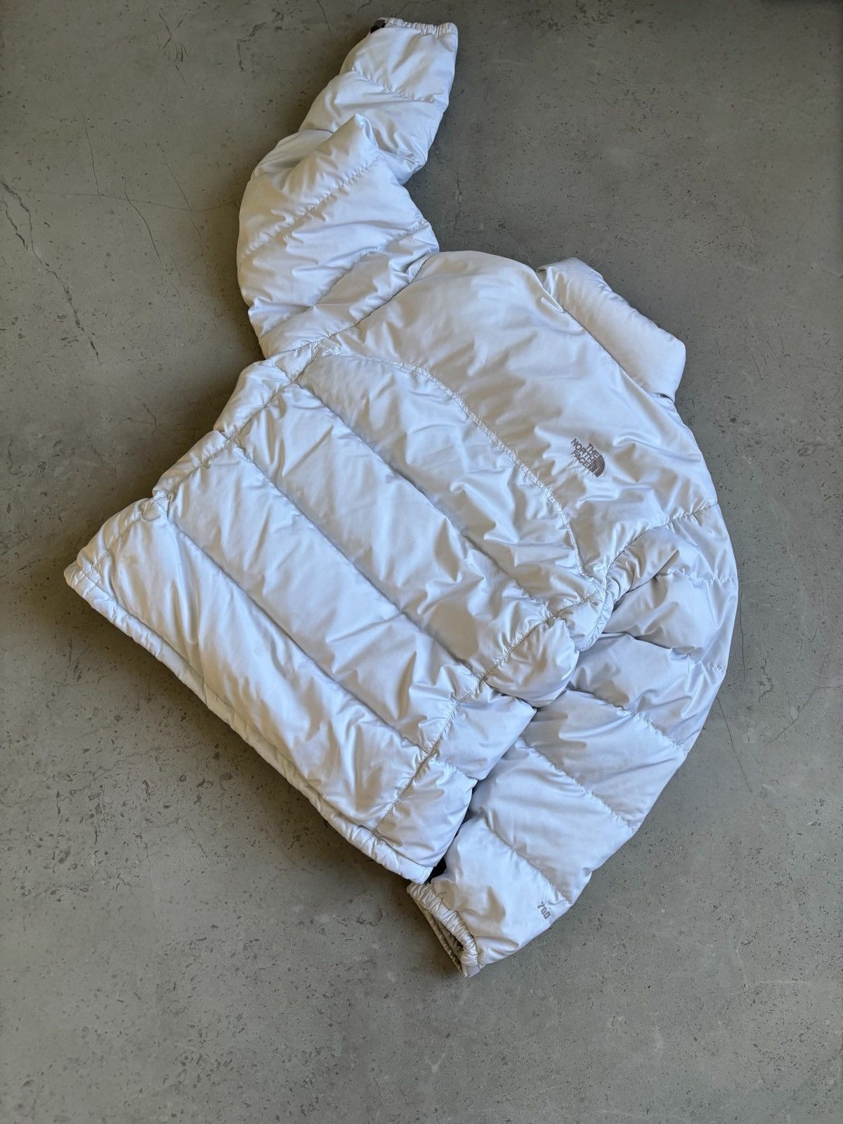THE NORTH FACE NUPTSE 700 PUFFER JACKET
