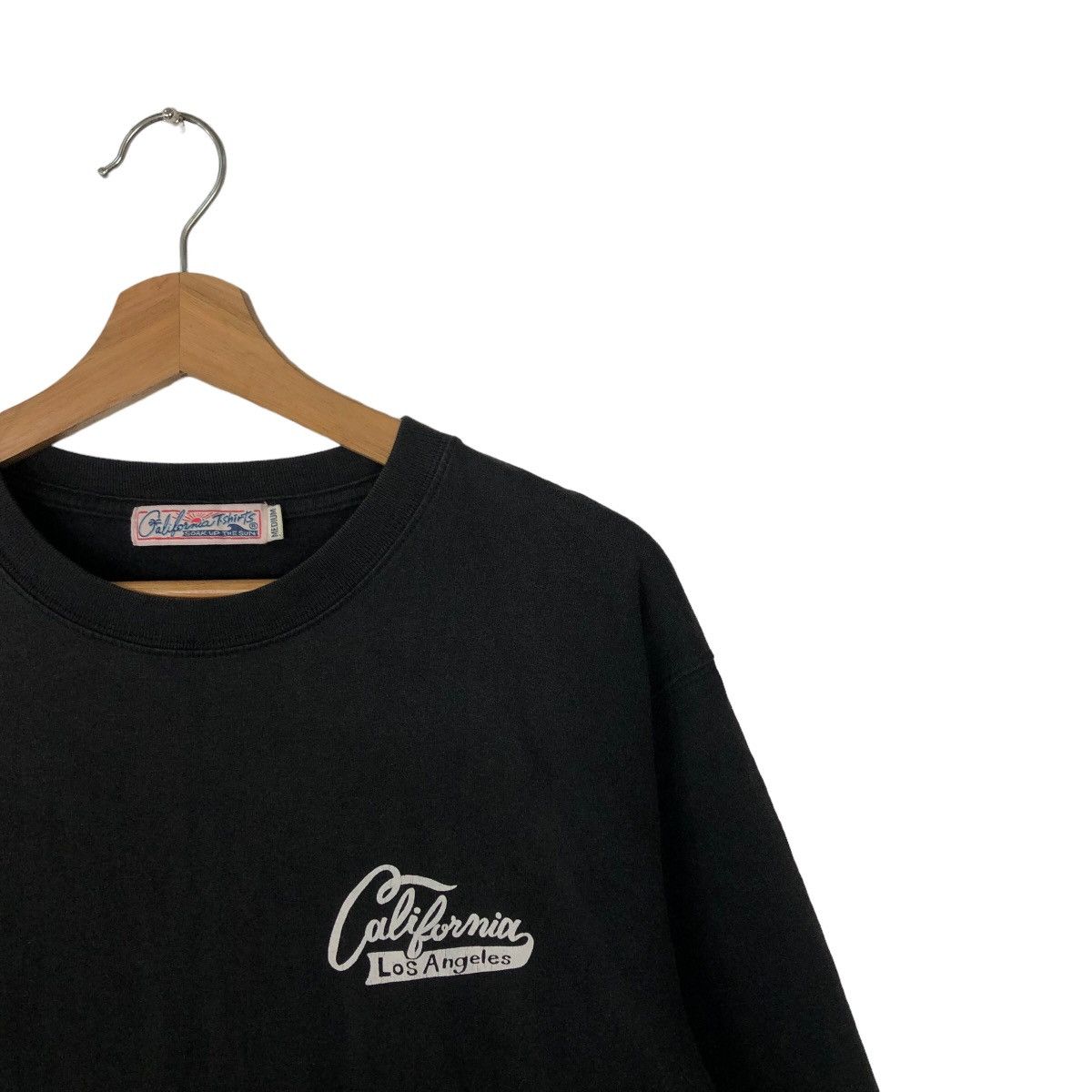 Japanese Brand 🔥VINTAGE LONG SLEEVE CALIFORNIA LOS ANGELES BIG LOGO Size US M / EU 48-50 / 2 - 6 Thumbnail