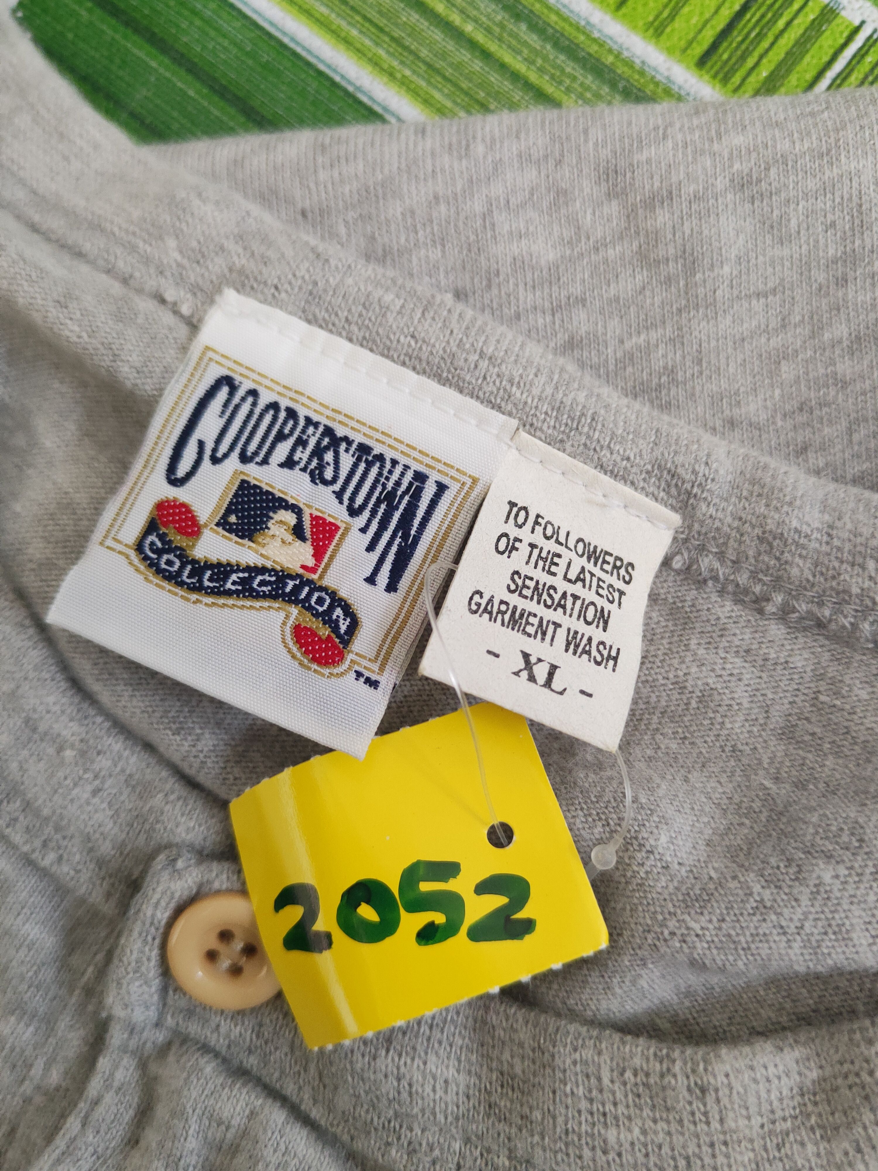Vintage DL Cooperstown collection Gray NY Short Sleeve T-shirt #2052 Size US XL / EU 56 / 4 - 13 Thumbnail
