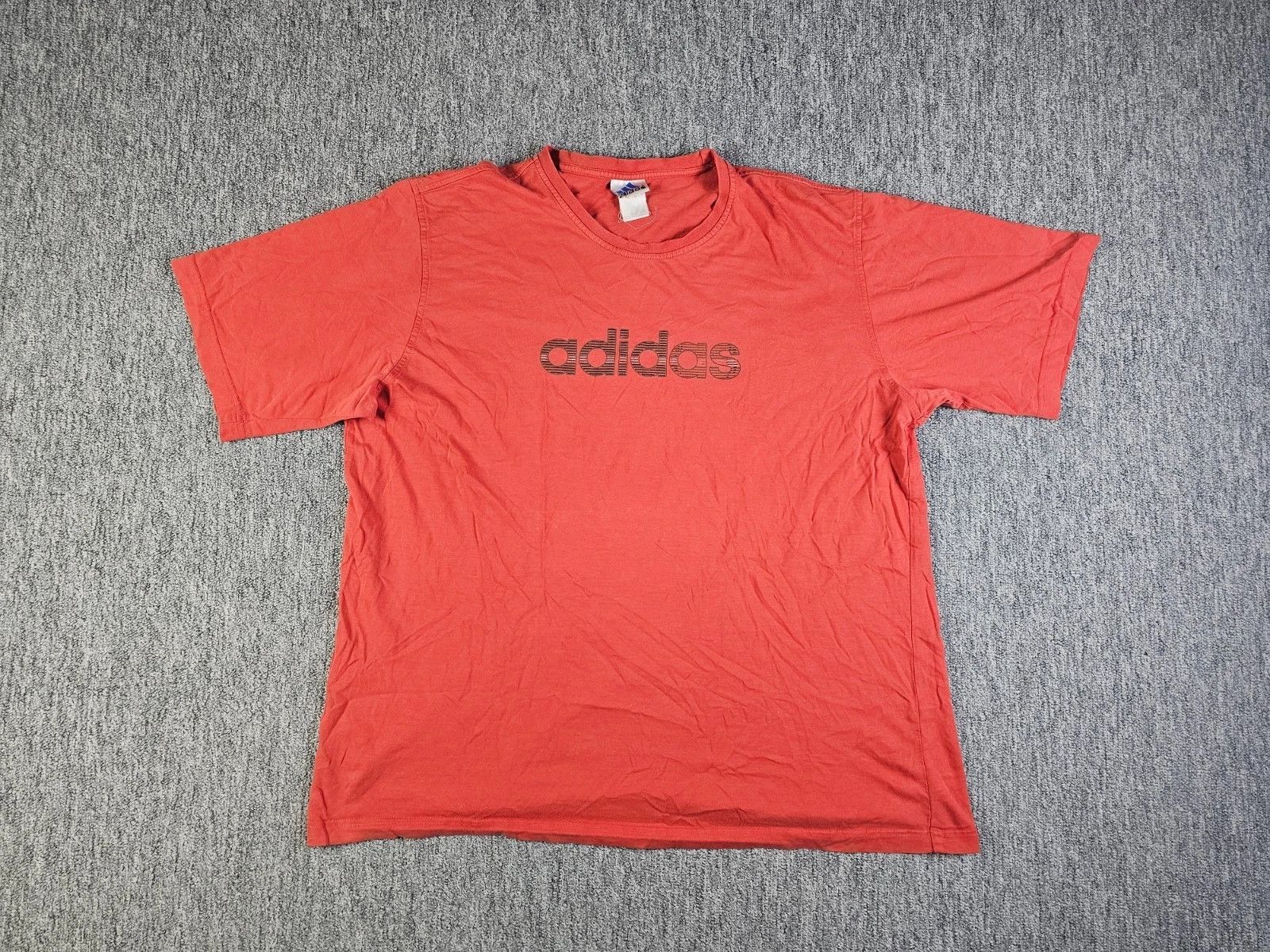 Adidas Adidas Y2K 2001 Spellout Faded Red Graphic Tee Vintage XL Size US XL / EU 56 / 4 - 3 Thumbnail
