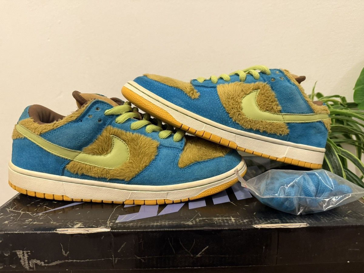 Nike SB x Medicom Dunk Low 2006 Baby Bear