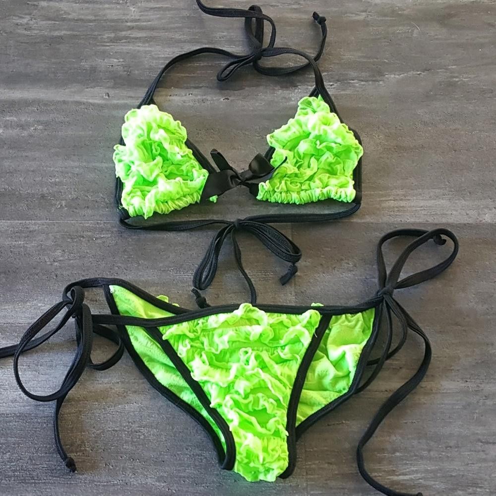 Designer Green Black Ruffled LMG Bikini Set Size ONE SIZE - 1 Thumbnail