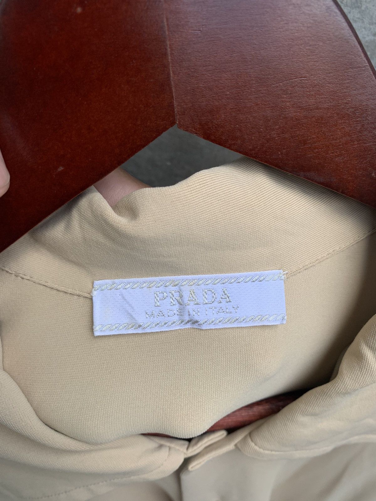 Prada 2014 Beige Button Up Shirt Size US L / EU 52-54 / 3 - 7 Thumbnail