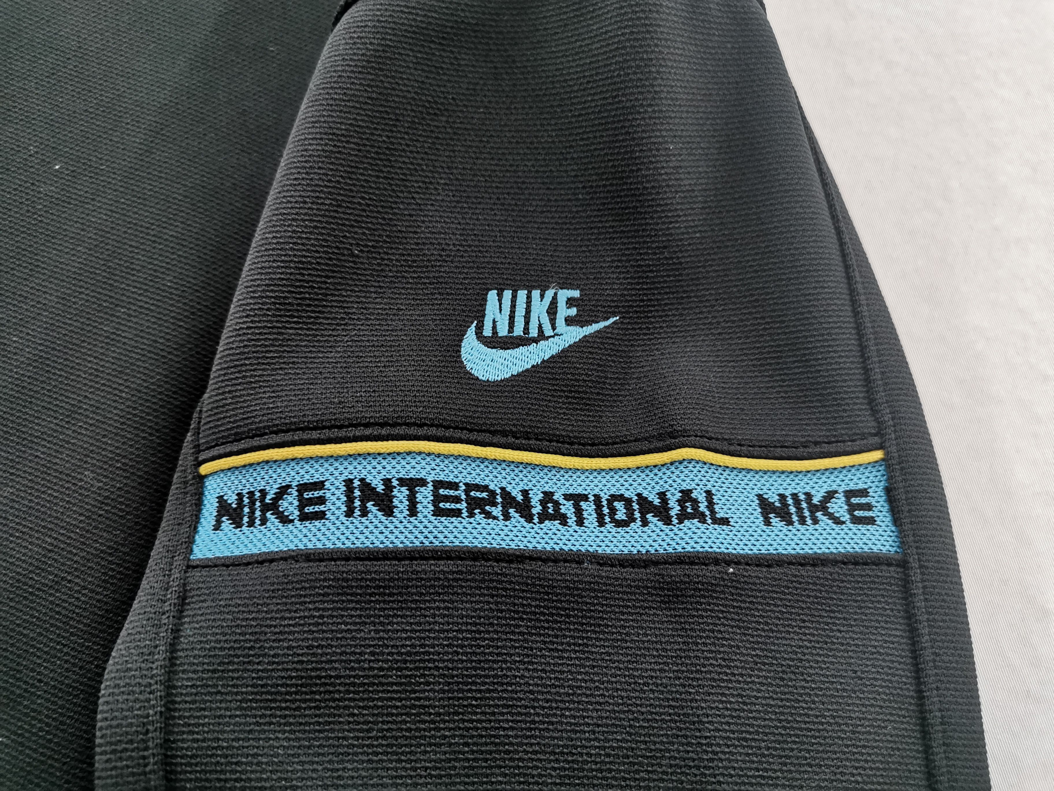 Nike Vintage 00s Nike International Track Top Made In Japan Size US M / EU 48-50 / 2 - 5 Thumbnail