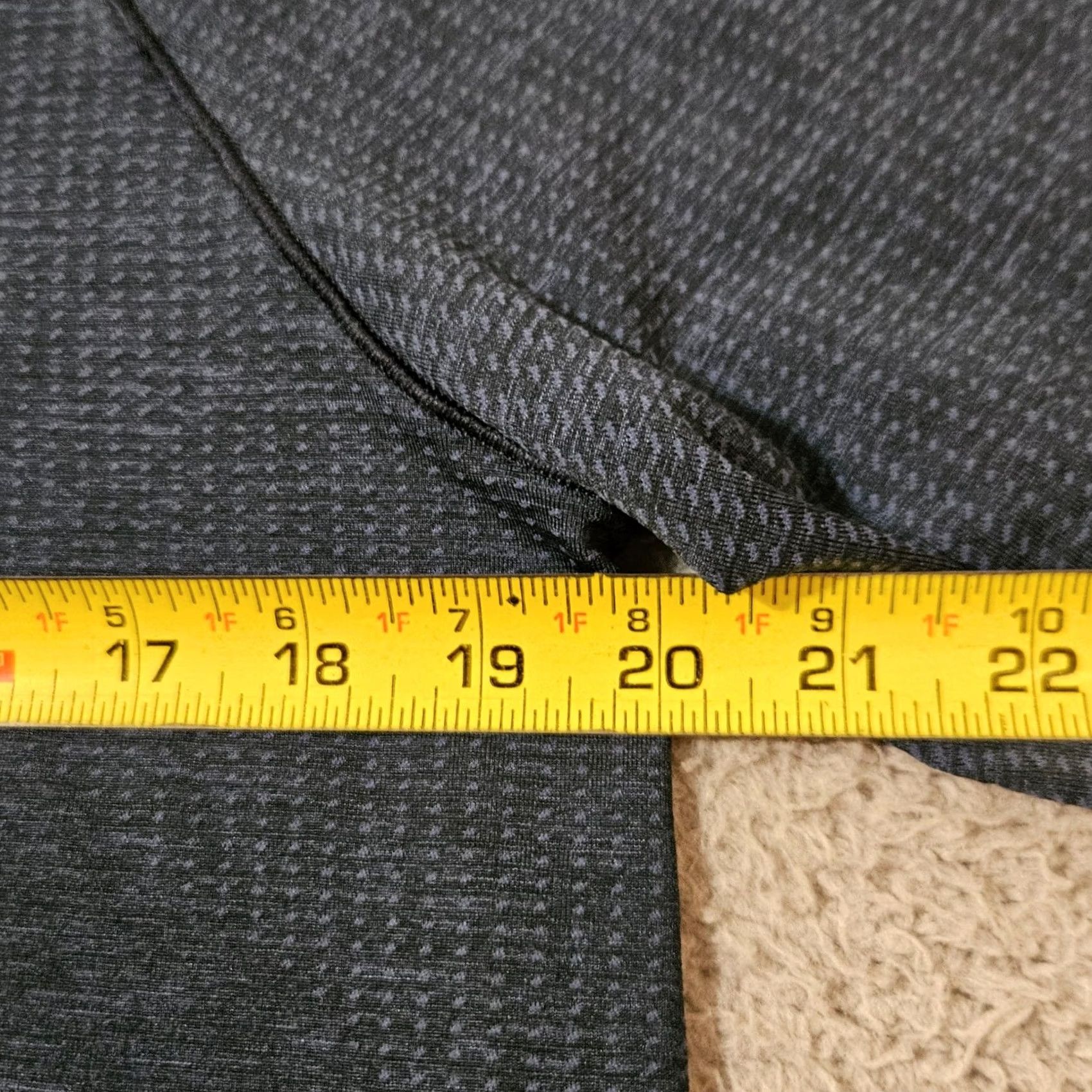 Lululemon Lululemon Mens Large Dark Blue Tech Short Sleeve Stretch Lightweight Size US L / EU 52-54 / 3 - 6 Thumbnail