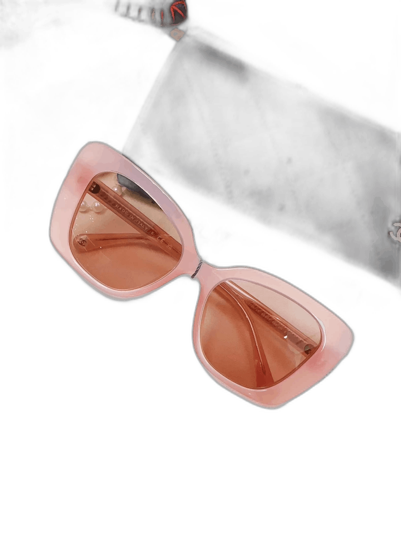 Chanel Pink Jelly Logo Sunglasses from Chanel Size ONE SIZE - 1 Thumbnail