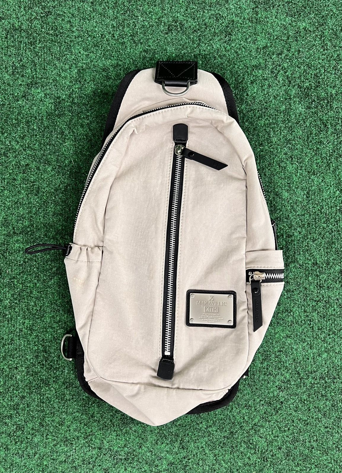 image of Kith Makavelic Cocoon Sling Shoulder Bag Fw19 Cinder, Men's