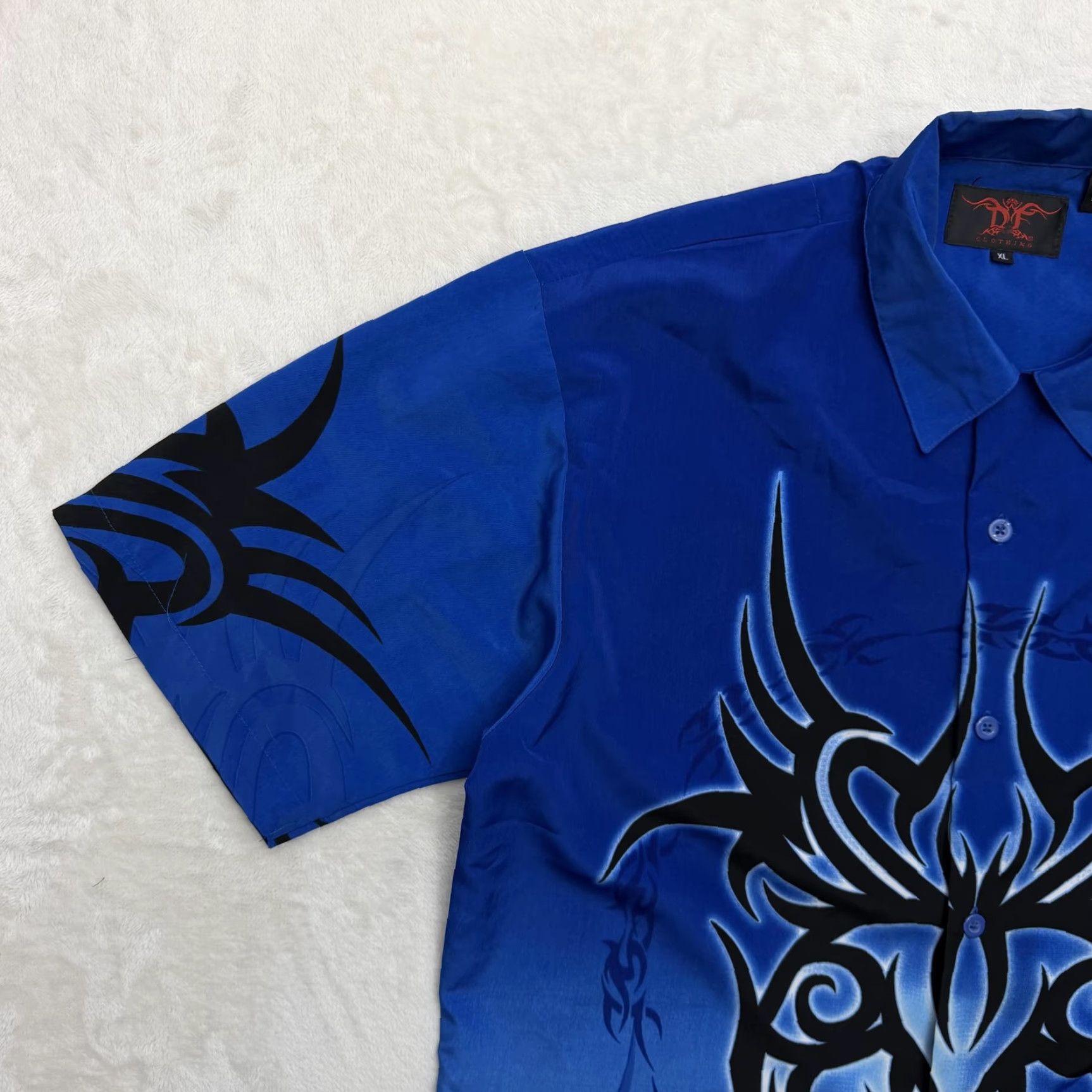 Vintage VINTAGE Dragon Fly Clothing Shirt Mens XL Blue Tribal Tattoo Graphic Button Up Size US XL / EU 56 / 4 - 5 Thumbnail