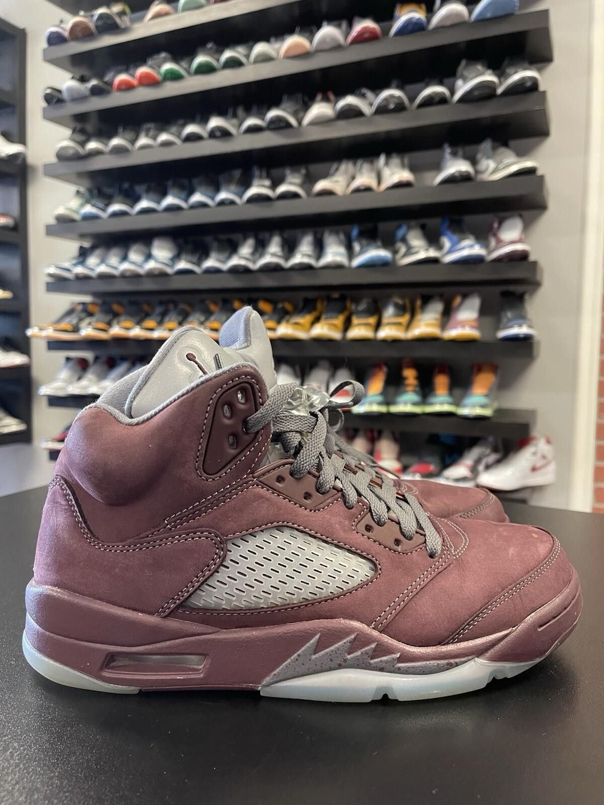 Jordan Brand Size 8 - Nike Air Jordan 5 Retro Burgundy ‘23 DZ4131-600 OG Size US 8 / EU 41 - 3 Thumbnail