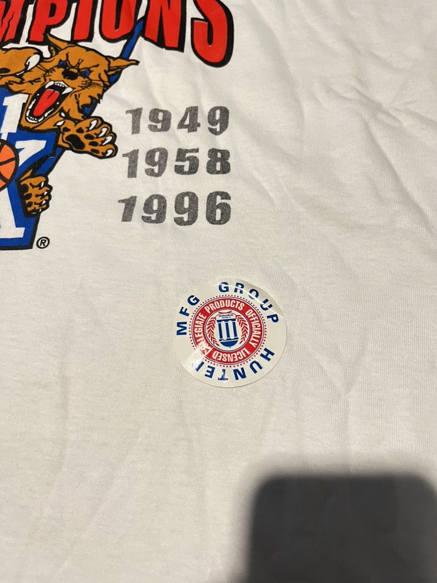 Vintage Vintage Kentucky Tee Sz XL Size US XL / EU 56 / 4 - 3 Thumbnail