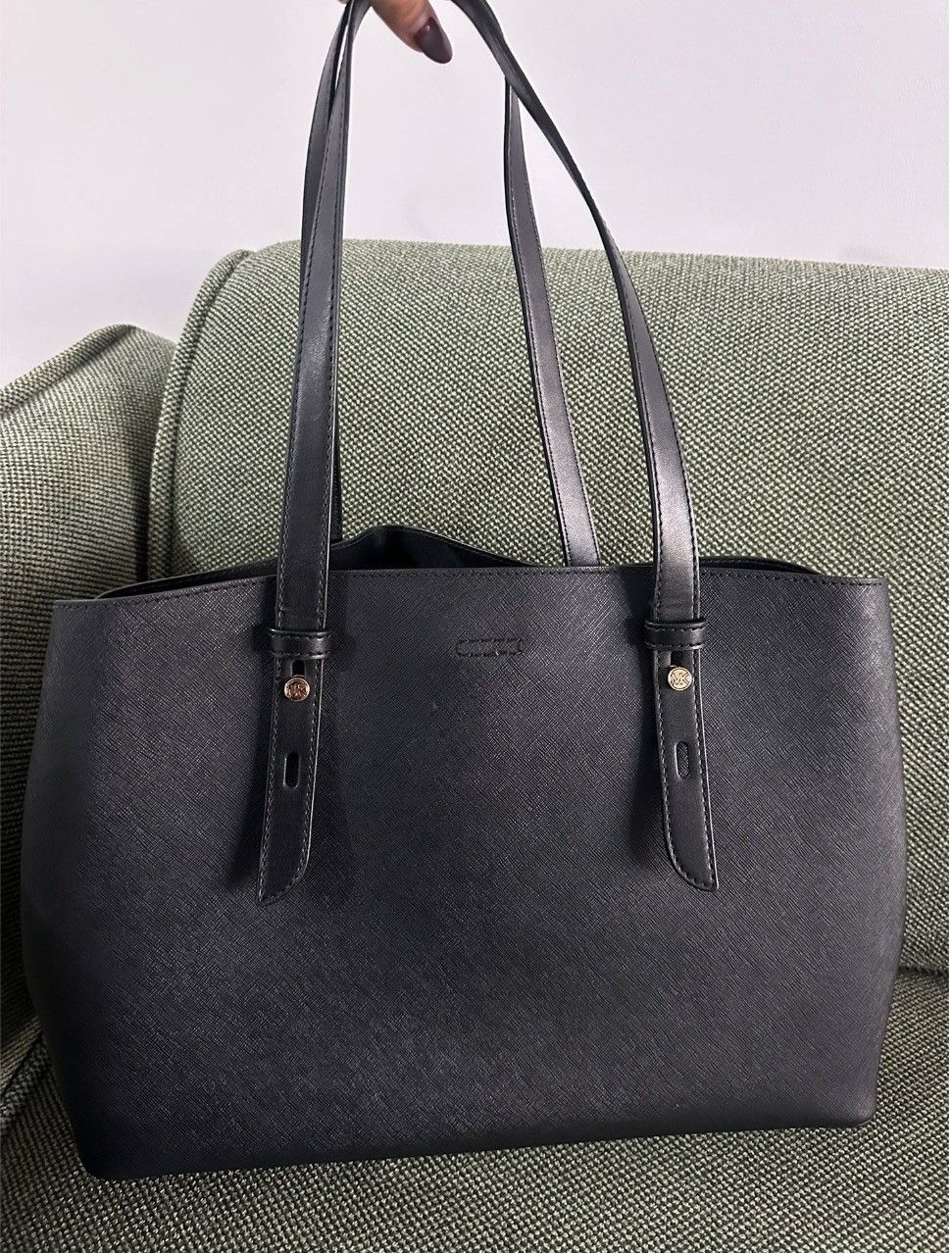 Michael Kors MICHAEL KORS Size ONE SIZE - 6 Thumbnail