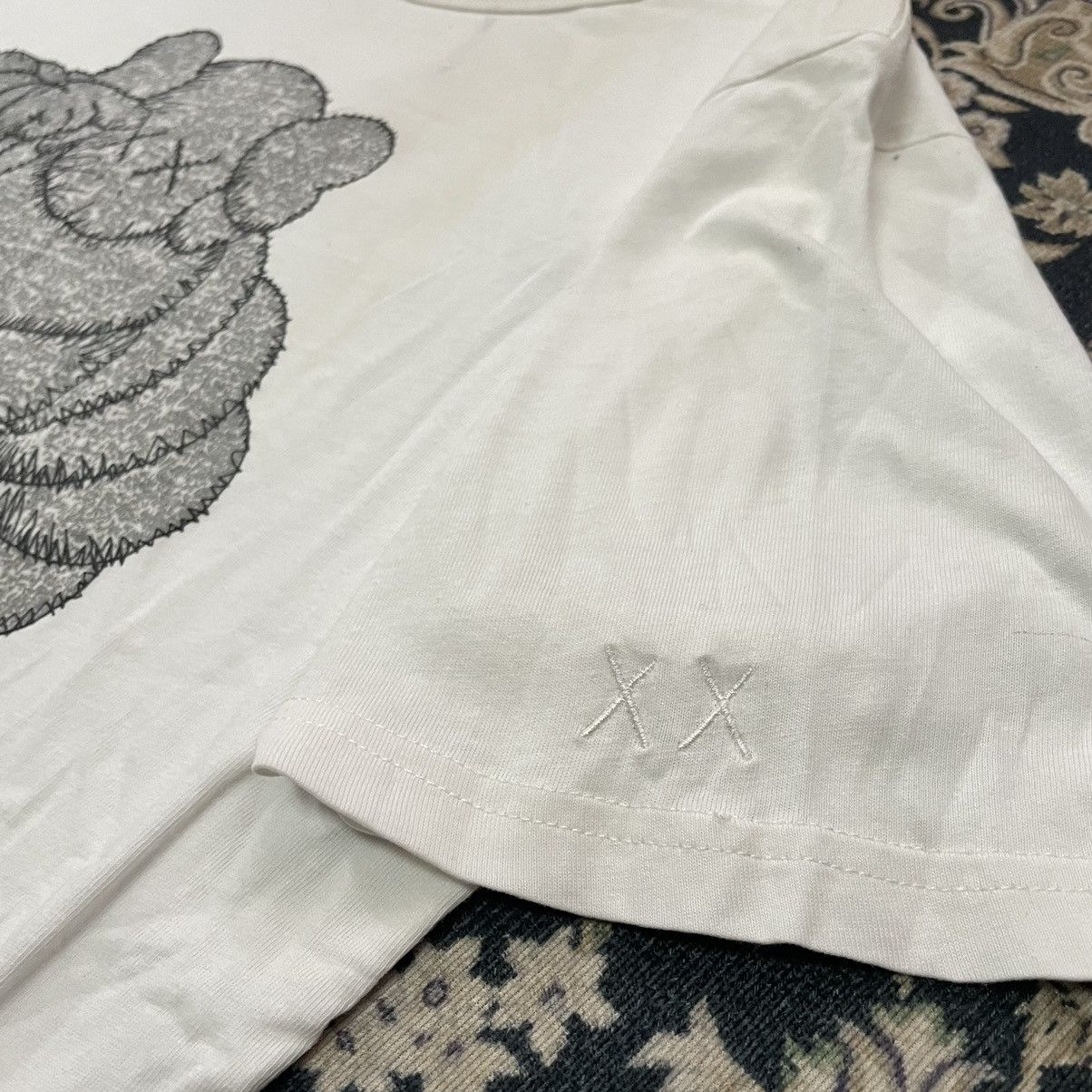 Kaws OriginalFake Kaws Size US M / EU 48-50 / 2 - 4 Thumbnail