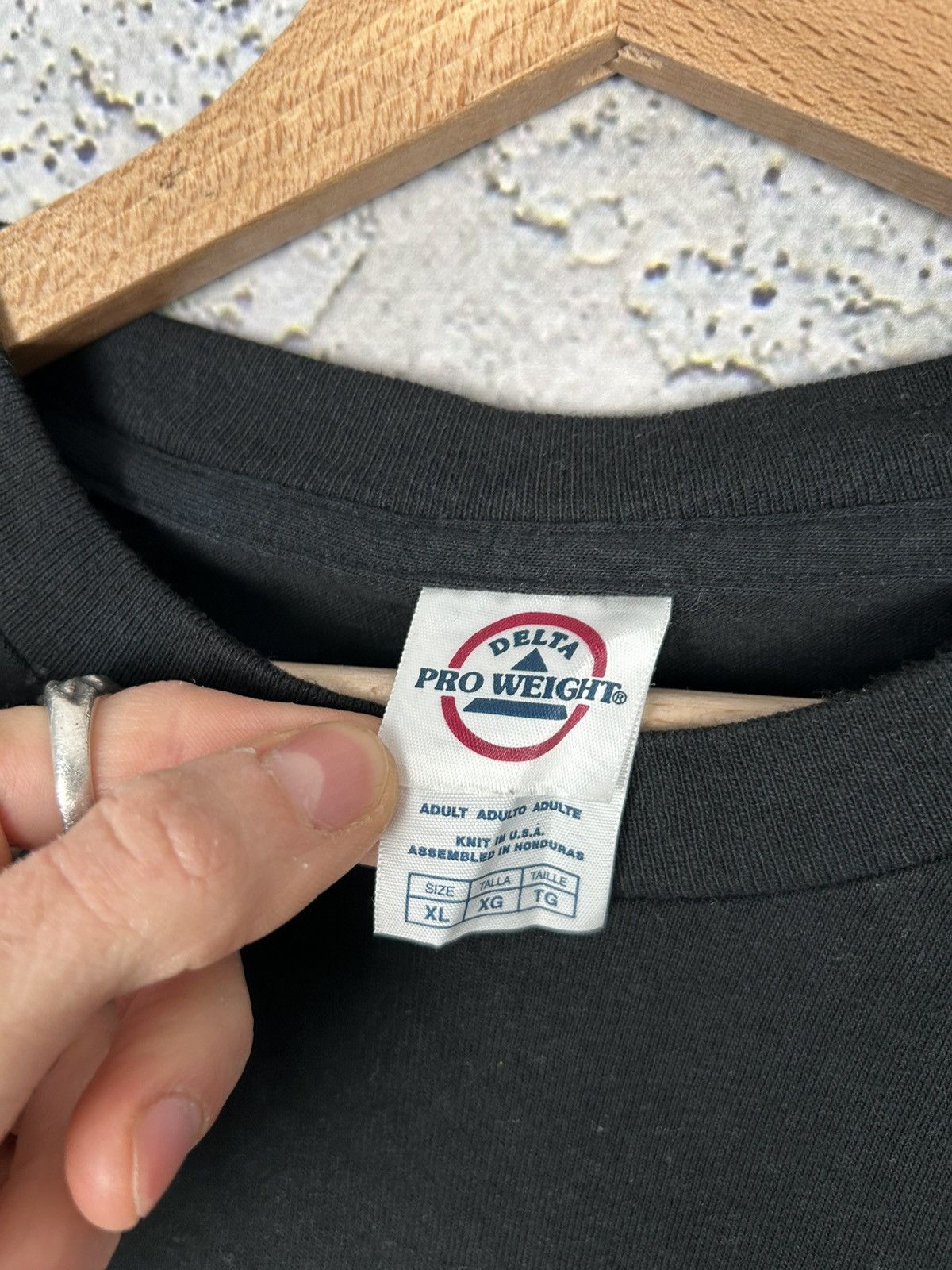 Apple Vintage Apple London 90s Graphic Tee Archive Streetwear Size US XL / EU 56 / 4 - 6 Thumbnail
