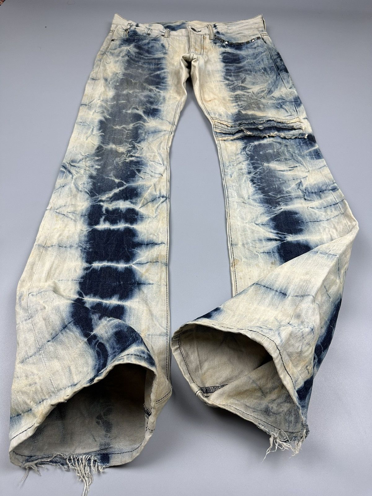 semanticdesign 🔥Rare Sick🔥Semantic Design Whiskered Bleached Flare Denim Size US 34 / EU 50 - 7 Thumbnail