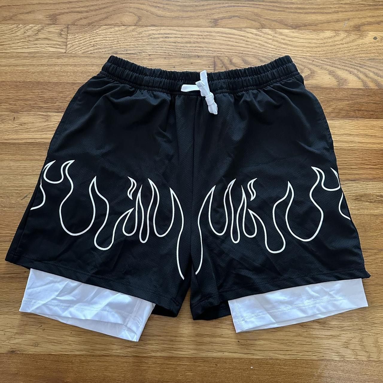 Other Black Flame Graphic Gym Shorts Size US 30 / EU 46 - 1 Thumbnail