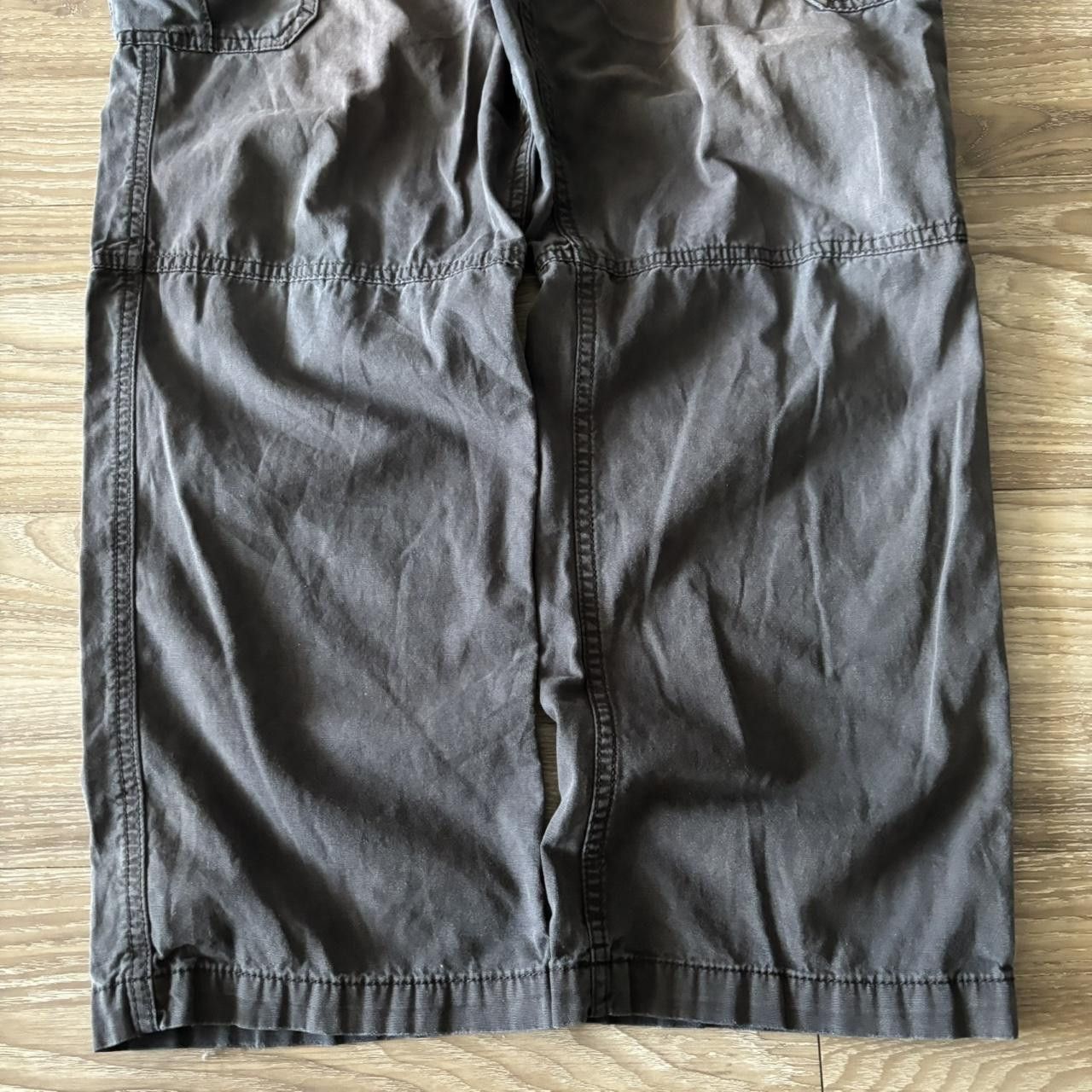 Vintage Crazy Vintage Y2K/2000s Grunge Faded Black Cargo Pants! 38x32 Size US 38 / EU 54 - 7 Thumbnail