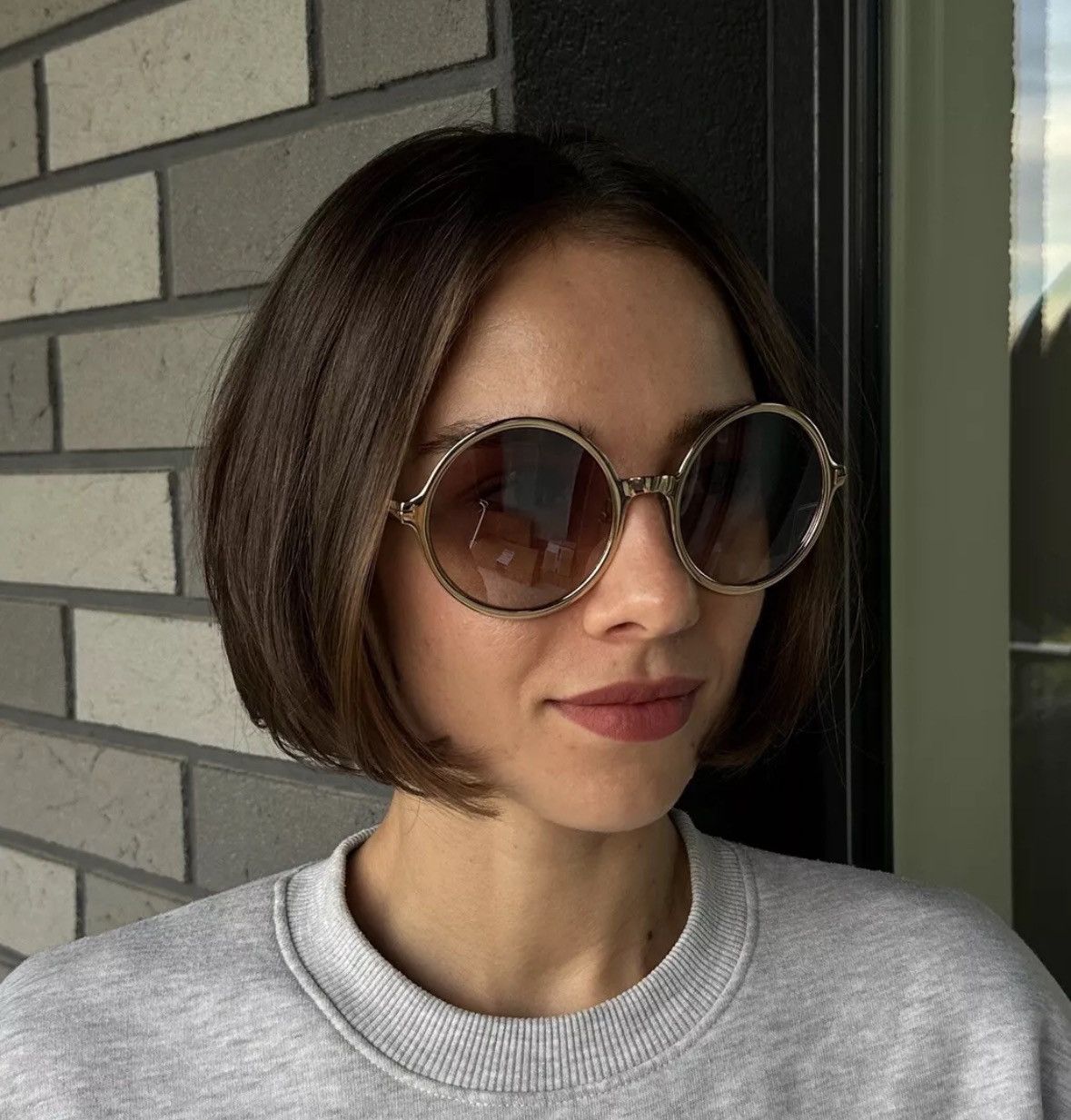 Tom Ford Tom Ford Ava-02 Gold Frame Women’s Round Sunglasses Size ONE SIZE - 1 Thumbnail