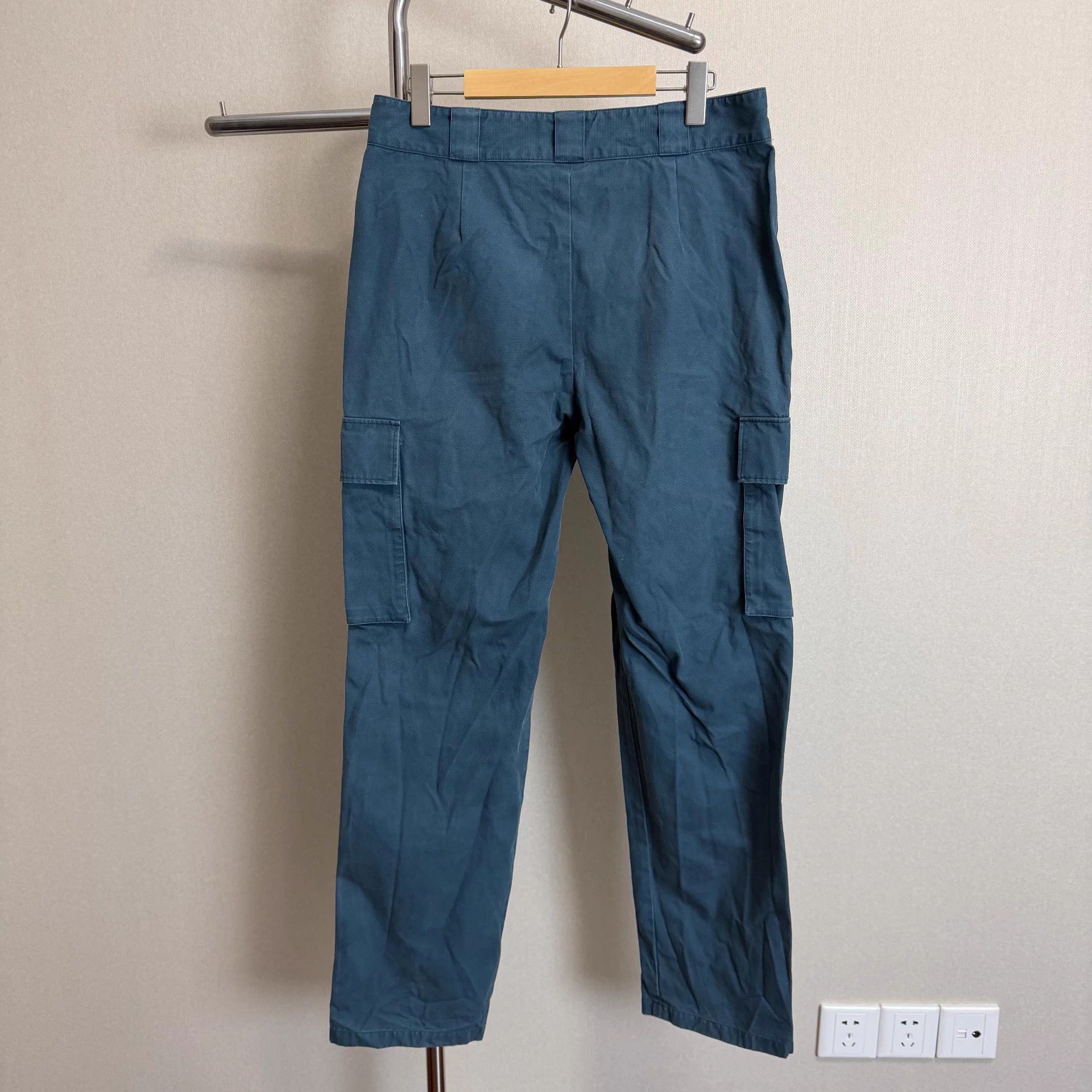 Louis Vuitton LOUIS VUITTON SS23 Plain Patch-Pocket Straight Men's Navy Size US 26 / EU 42 - 2 Thumbnail