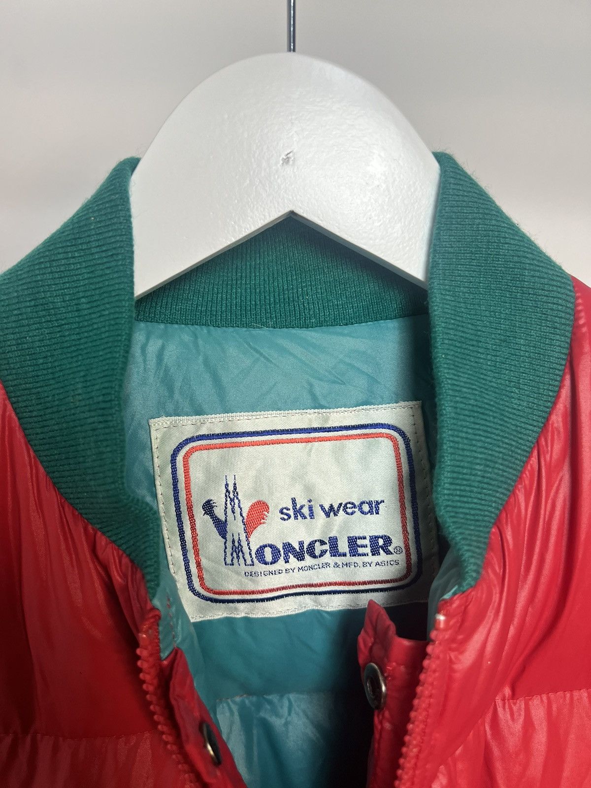Moncler Moncler Puffer Red Down Bomber Jacket Size US S / EU 44-46 / 1 - 3 Thumbnail