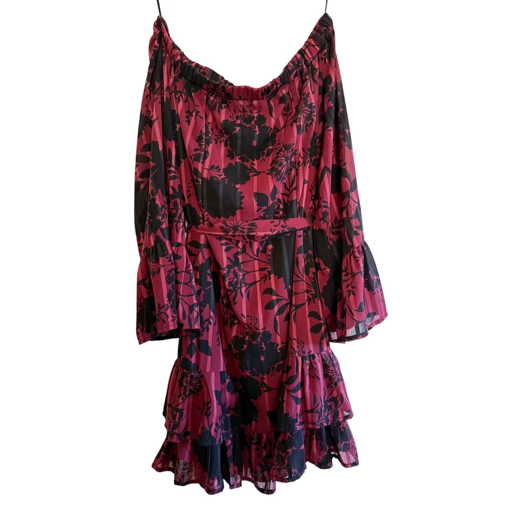 pink cocktail party dress Hot Big Flower Short Gown – TANYA BRIDAL Size:32-34 strapless mini dress features pure Kate Middleton Rewears Blue